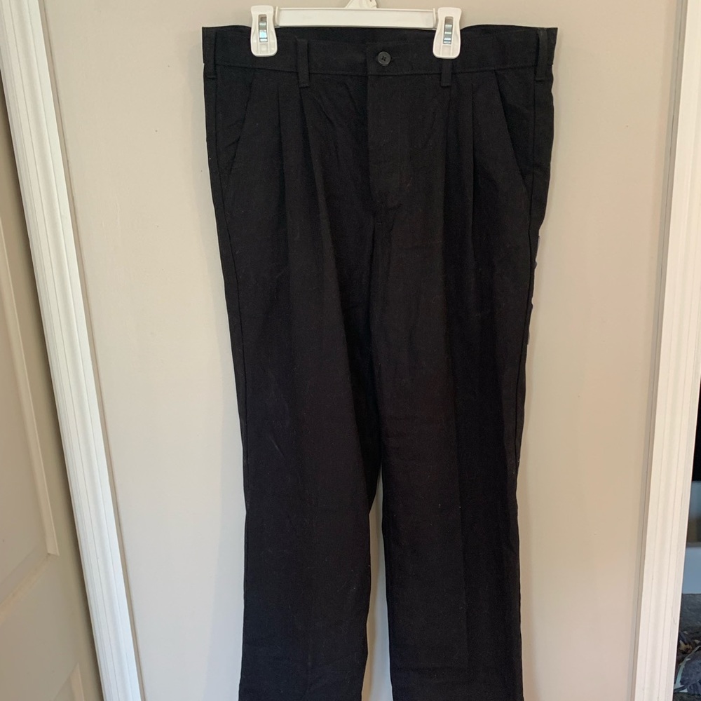 Black trousers